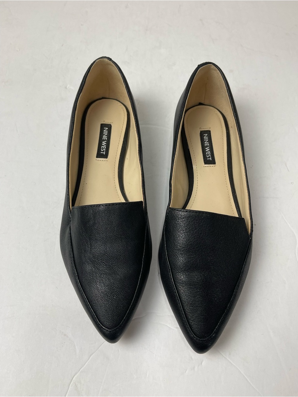 Nine West Abay Pointed Toe Loafer Flats Women Black Leather Size 6.5M Classic - Picture 2 of 4